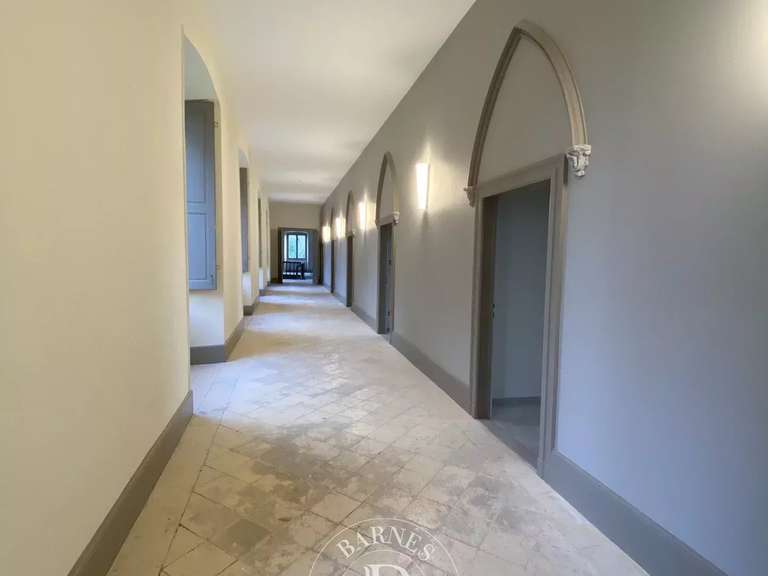 Château Vendôme - 2157m²