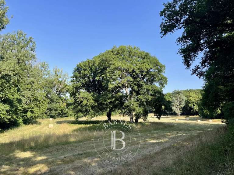 Château Vendôme - 2157m²