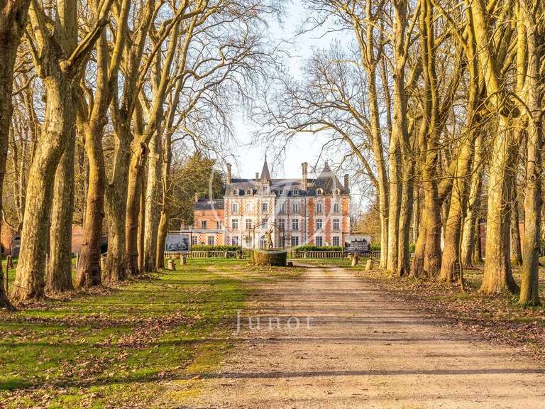 Château Vendôme - 17 chambres - 2800m²