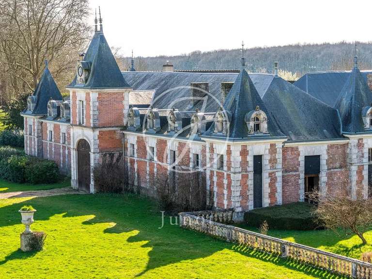 Château Vendôme - 17 chambres - 2800m²
