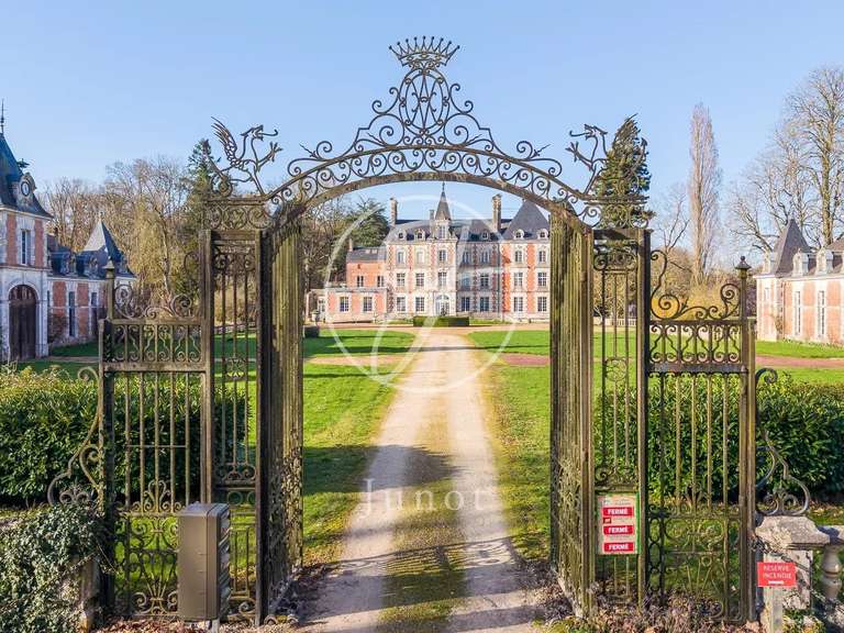 Château Vendôme - 17 chambres - 2800m²