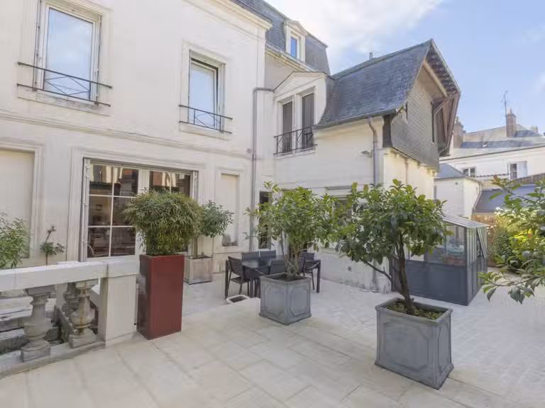 Hôtel particulier Vendôme - 8 chambres - 350m²