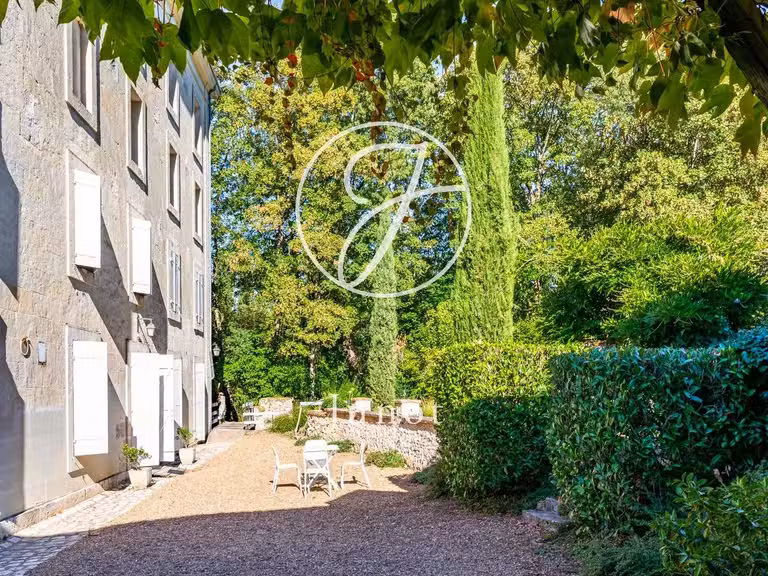Moulin Vendôme - 8 chambres - 700m²