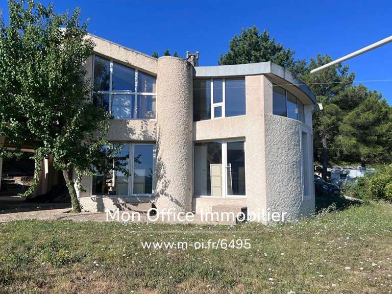 Maison Venelles - 3 chambres - 145m²