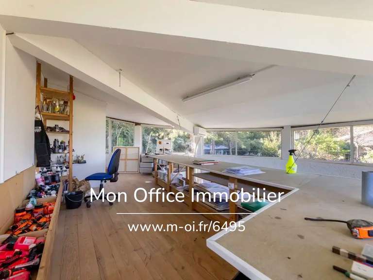 Maison Venelles - 3 chambres - 145m²