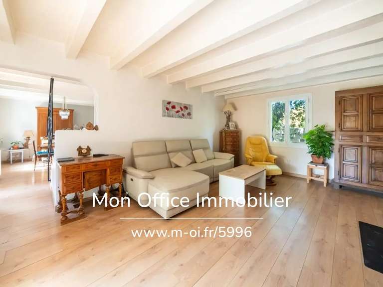Maison Venelles - 4 chambres - 119m²