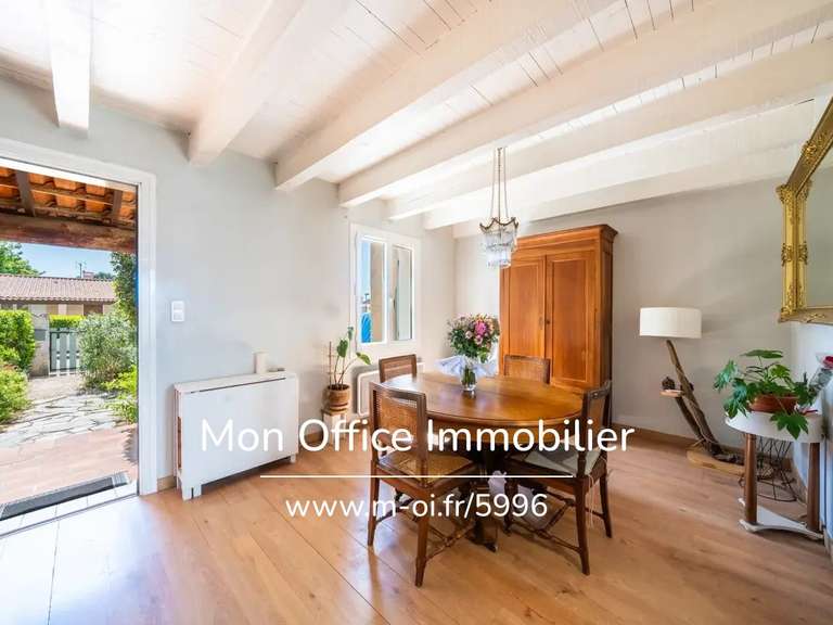 Maison Venelles - 4 chambres - 119m²