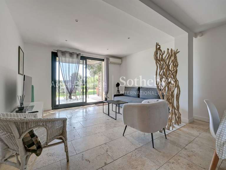 Maison Venelles - 8 chambres - 300m²
