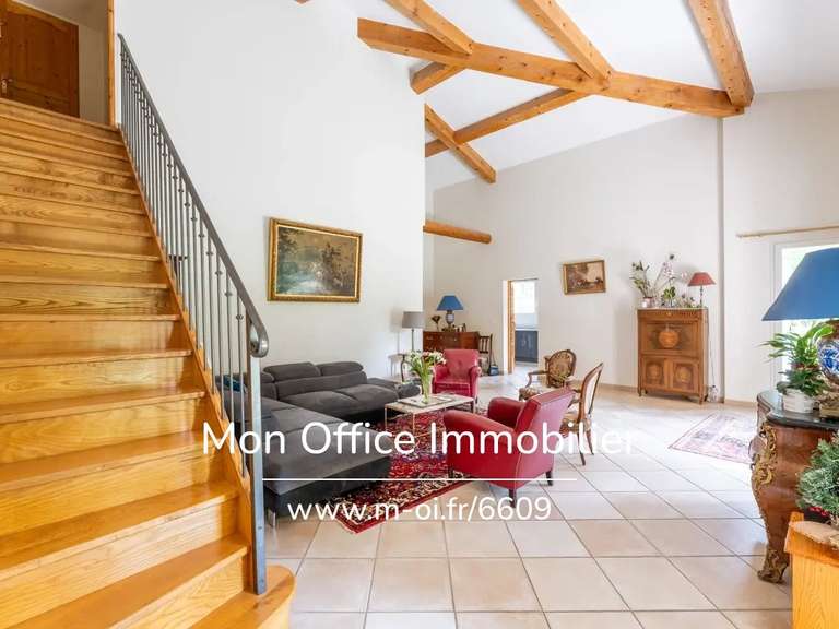 Maison Venelles - 5 chambres - 180m²