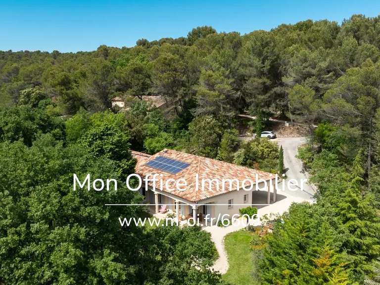 Maison Venelles - 5 chambres - 180m²