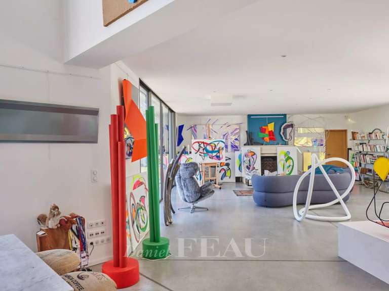 Maison Venelles - 4 chambres - 272m²