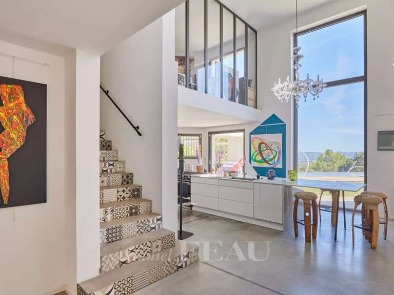 Maison Venelles - 4 chambres - 272m²