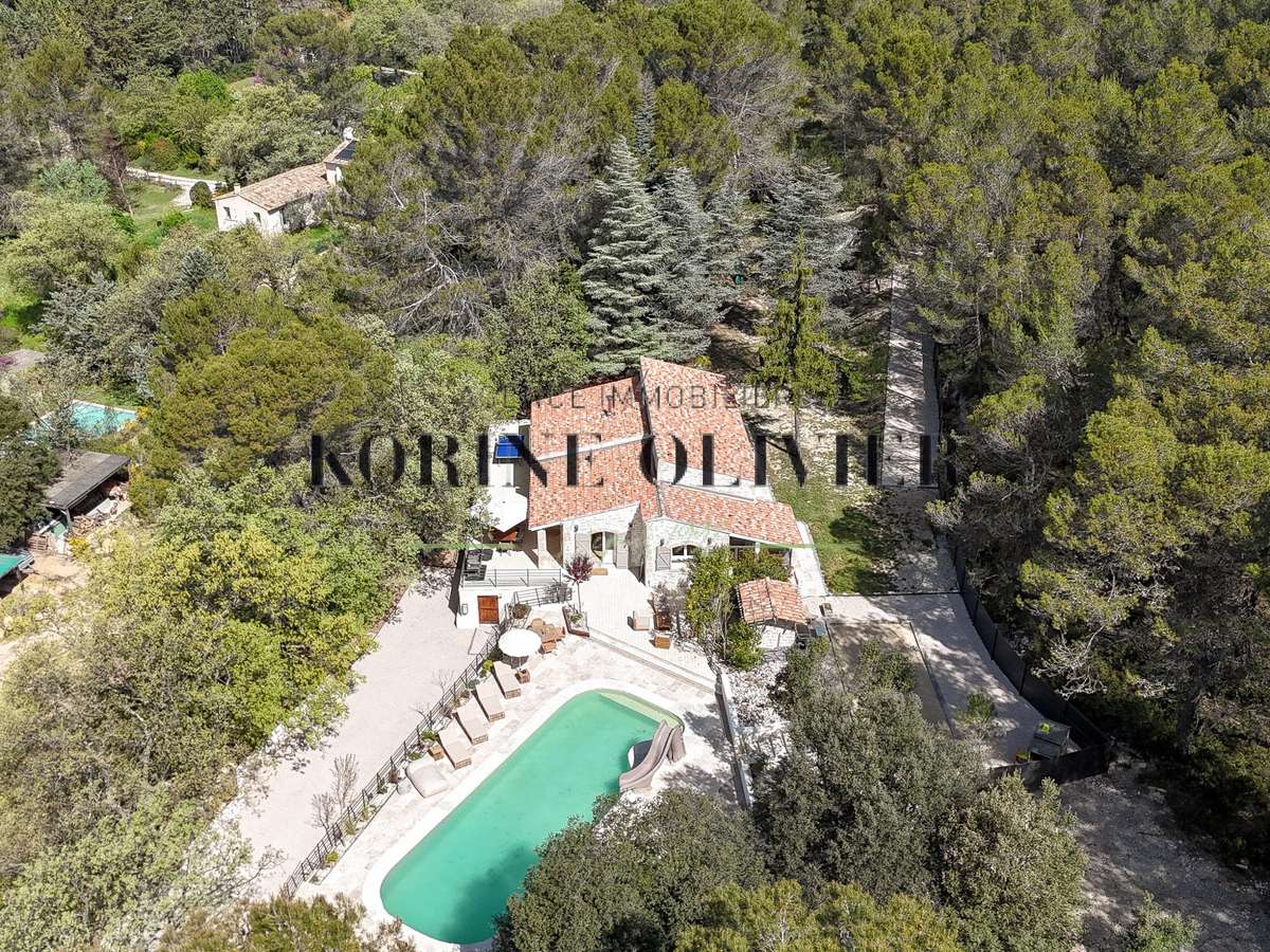 House Venelles