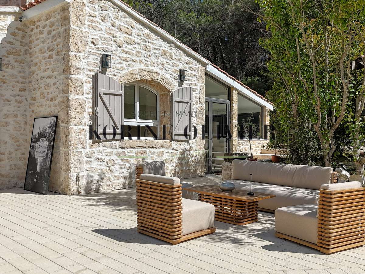 House Venelles