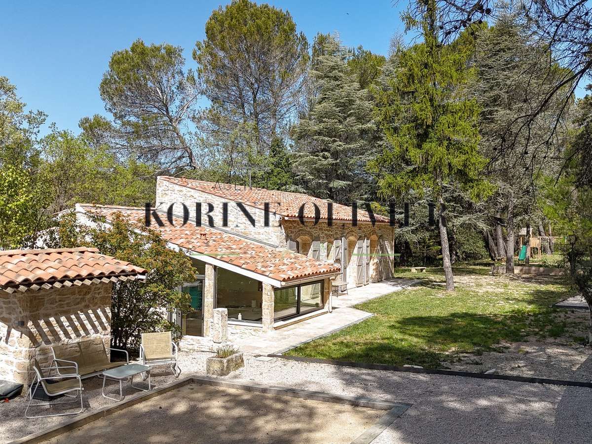 House Venelles