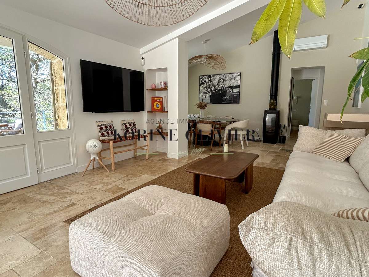 House Venelles