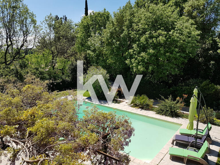 Villa Venelles - 6 chambres - 244m²