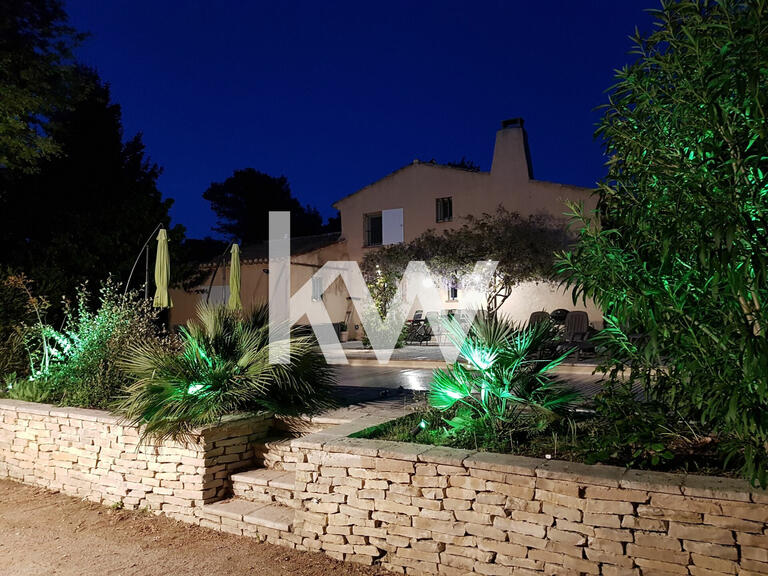 Villa Venelles - 6 chambres - 244m²