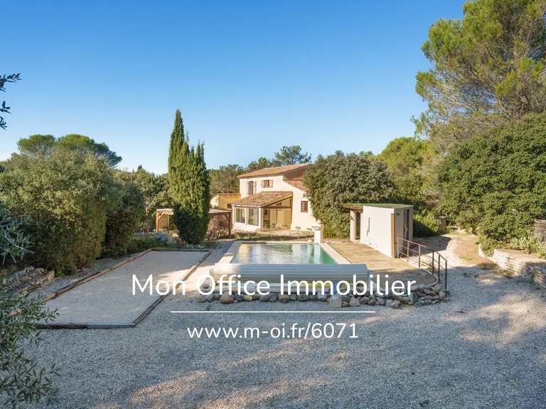 Villa Venelles - 5 chambres - 200m²