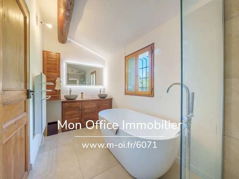 Villa Venelles - 5 chambres - 200m²