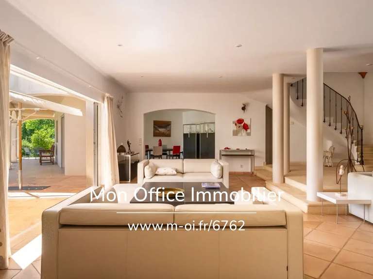 Villa Venelles - 5 chambres - 290m²