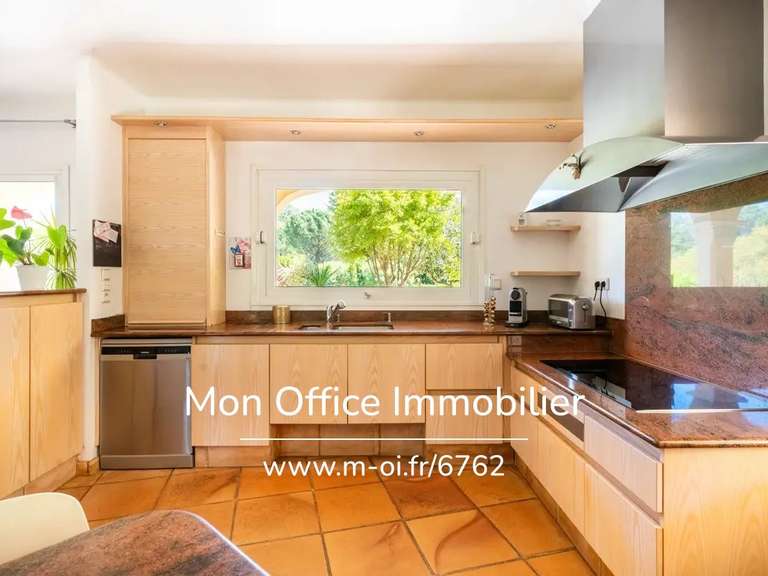 Villa Venelles - 5 chambres - 290m²