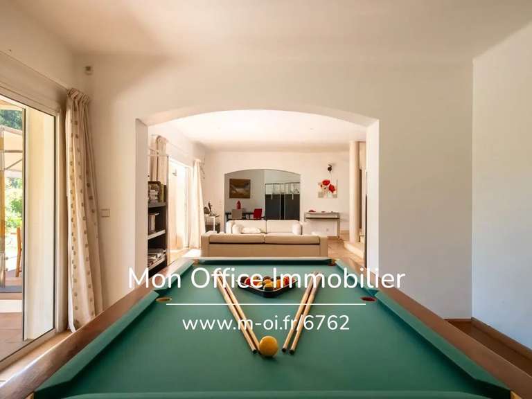 Villa Venelles - 5 chambres - 290m²