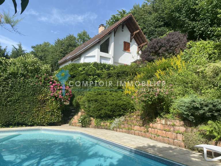 Maison Venon - 6 chambres - 254m²