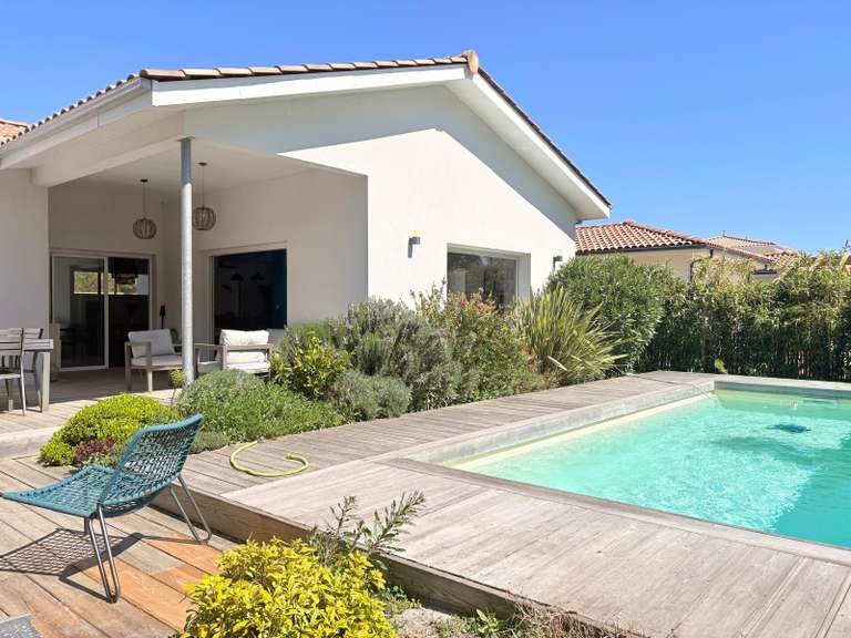 Maison Vensac - 5 chambres - 133m²