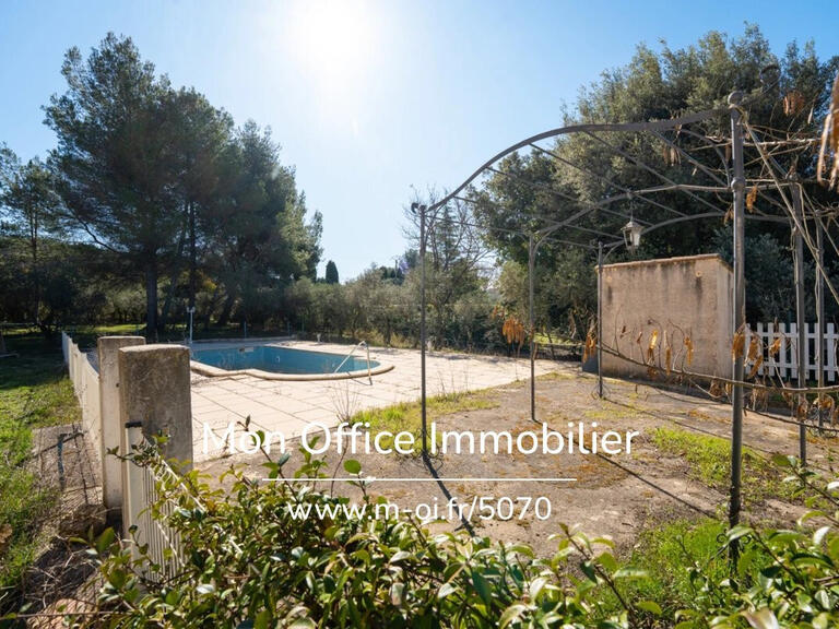 Maison Ventabren - 3 chambres - 160m²