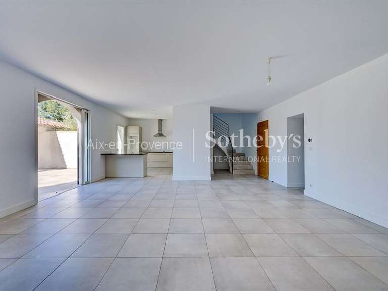 House Ventabren - 4 bedrooms - 135m²