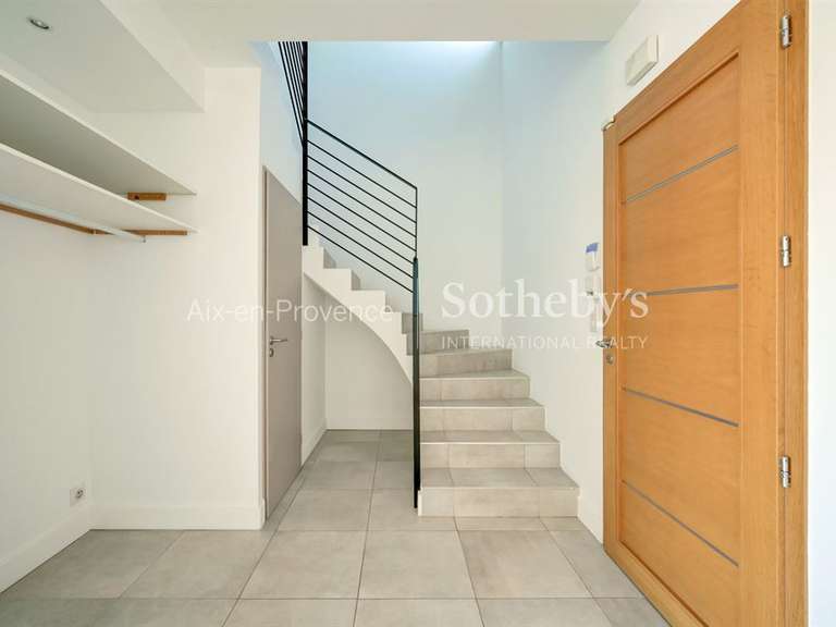 House Ventabren - 4 bedrooms - 135m²