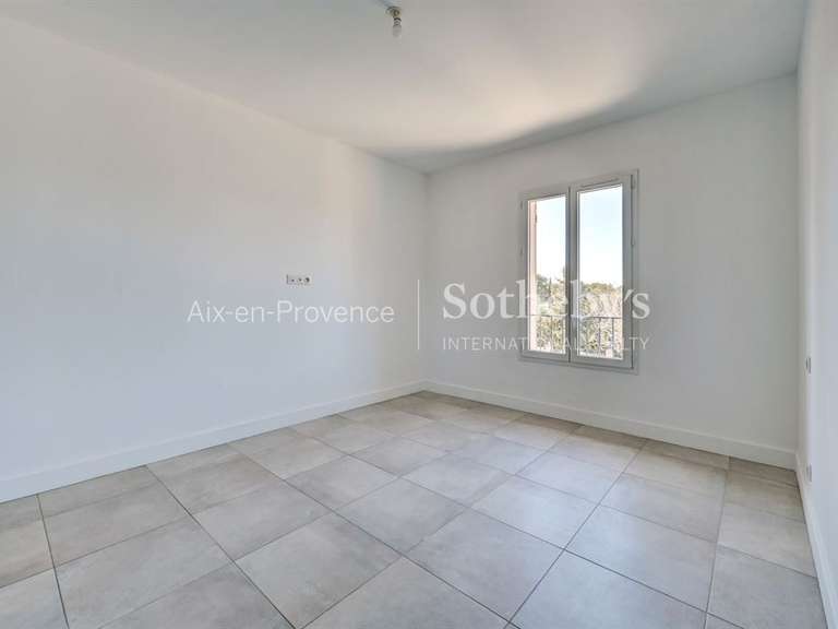 House Ventabren - 4 bedrooms - 135m²