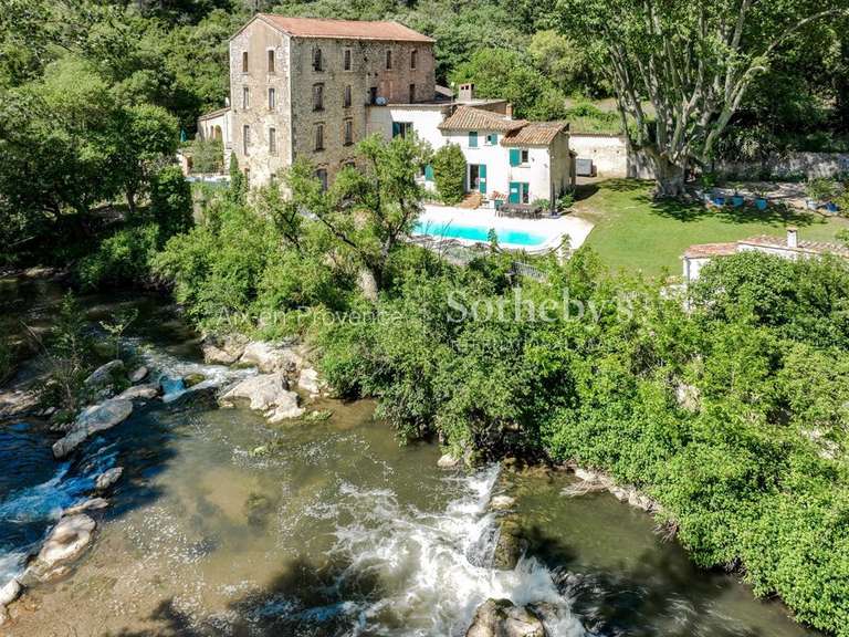 House Ventabren - 600m²
