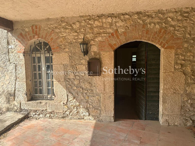 Maison Ventabren - 400m²