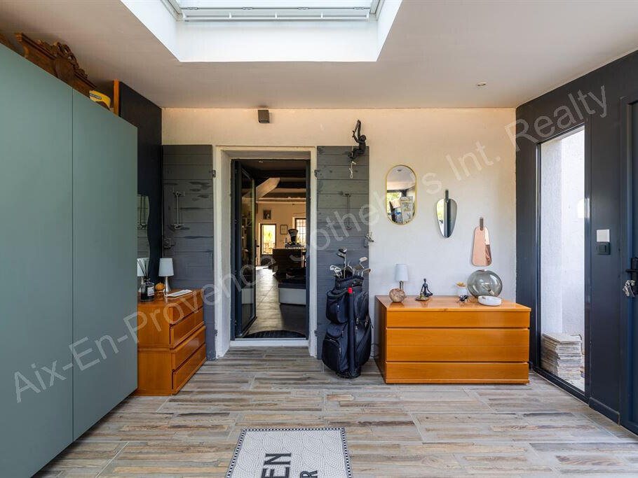 House Ventabren