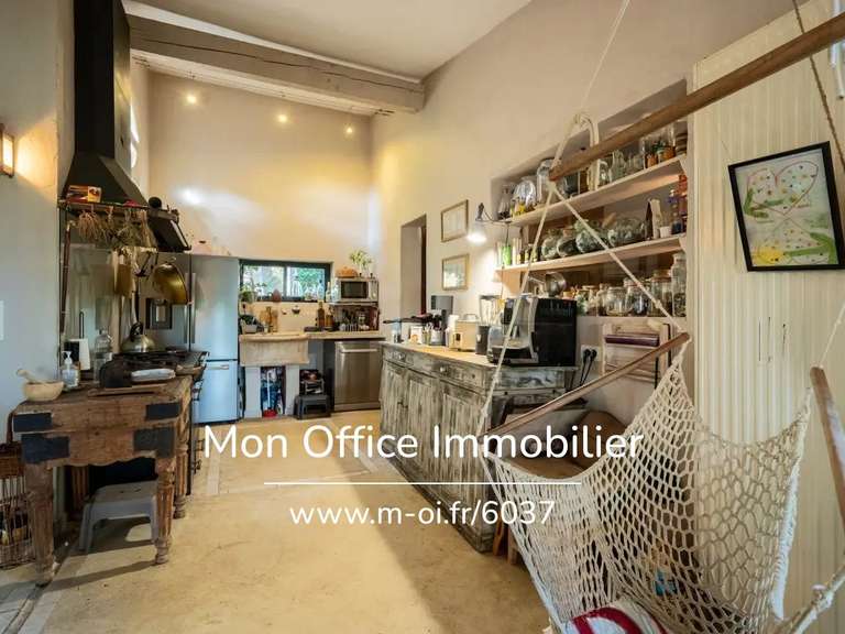 House Ventabren - 4 bedrooms - 236m²