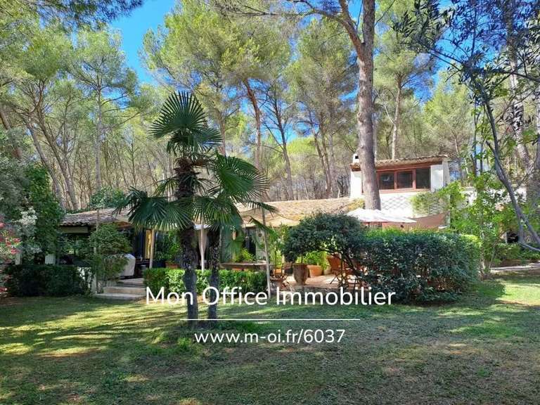 House Ventabren - 4 bedrooms - 236m²