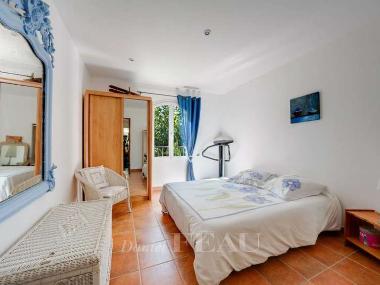 Maison Ventabren - 5 chambres - 289m²