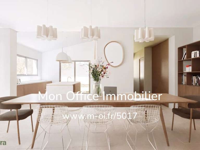 Maison Ventabren - 3 chambres - 160m²