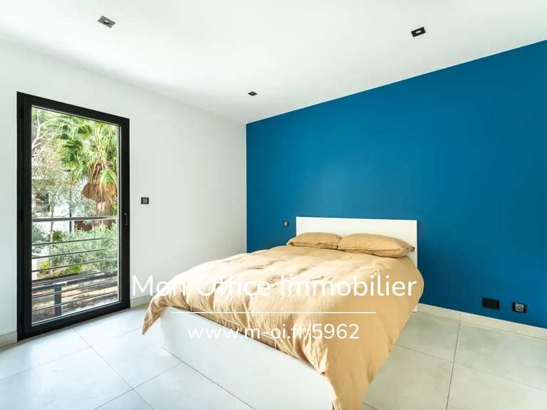 Maison Ventabren - 4 chambres - 180m²