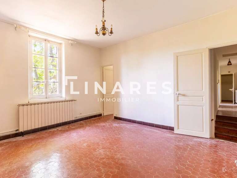 Maison Ventabren - 5 chambres - 263m²