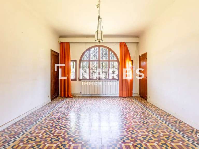 Maison Ventabren - 5 chambres - 263m²