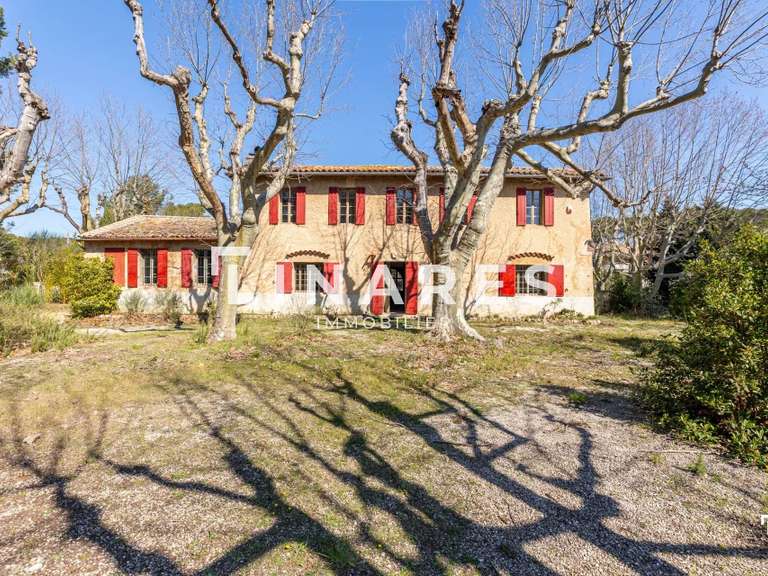 House Ventabren - 5 bedrooms - 263m²