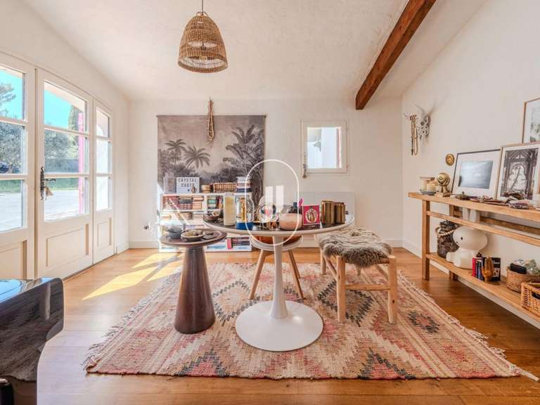 House Ventabren - 4 bedrooms - 162m²