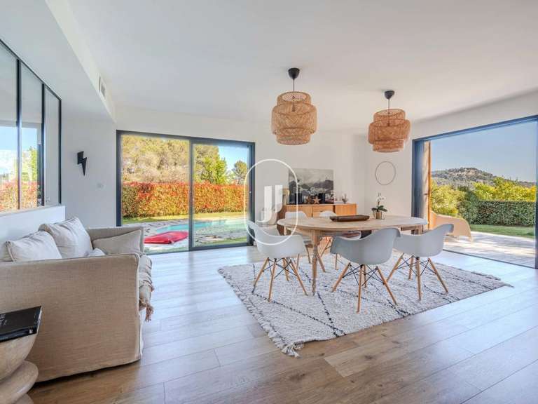 House Ventabren - 4 bedrooms - 162m²