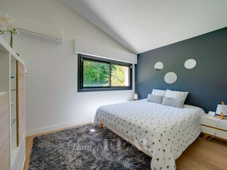 Maison Ventabren - 5 chambres - 213m²