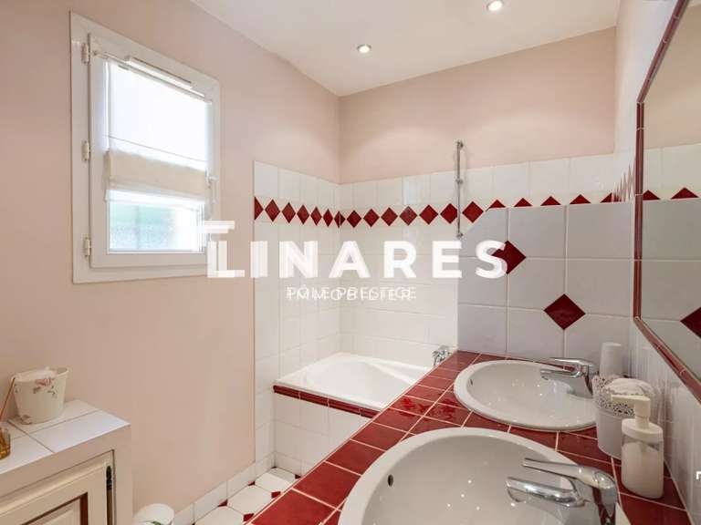 House Ventabren - 3 bedrooms - 310m²