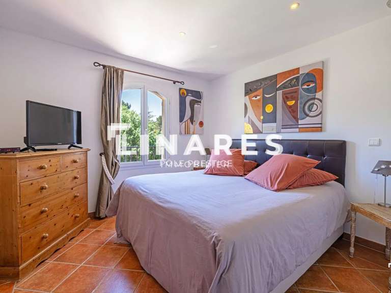 House Ventabren - 3 bedrooms - 310m²