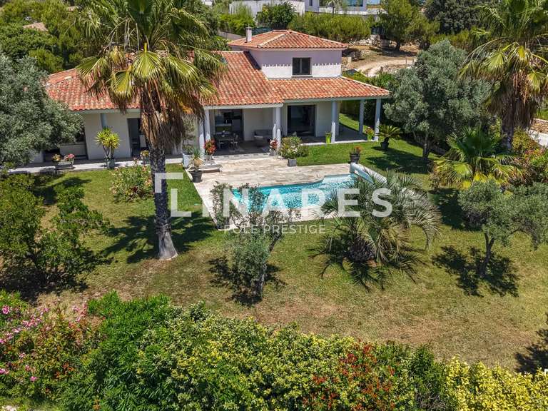 Maison Ventabren - 5 chambres - 280m²